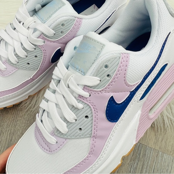 NWT Nike Air Max 90 Women’s Shoes - Picture 7 of 8